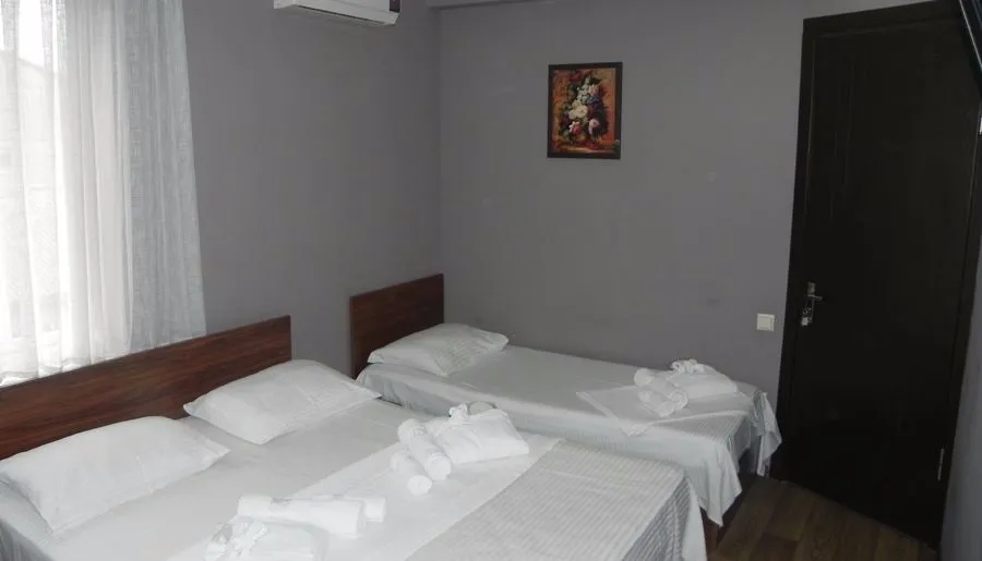 Hotel Leon — Photo 50