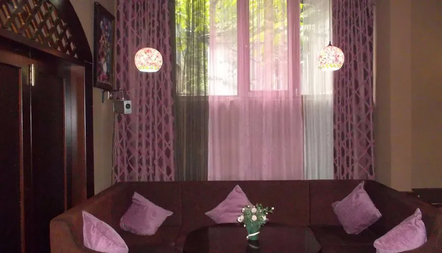 Old City Hotel — Photo 12