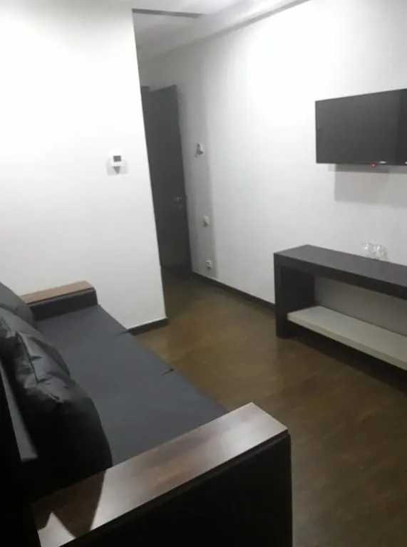 WEST TOWER — Photo 28