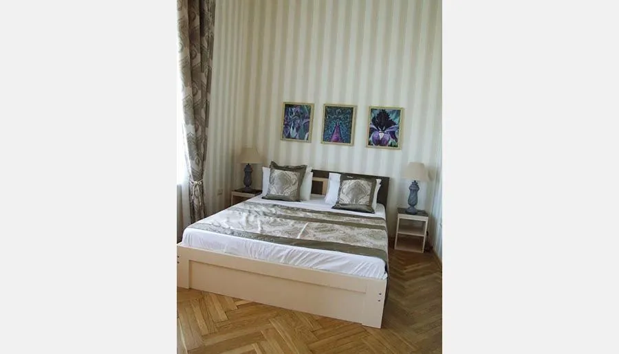 საიმონს — ფოტო 28