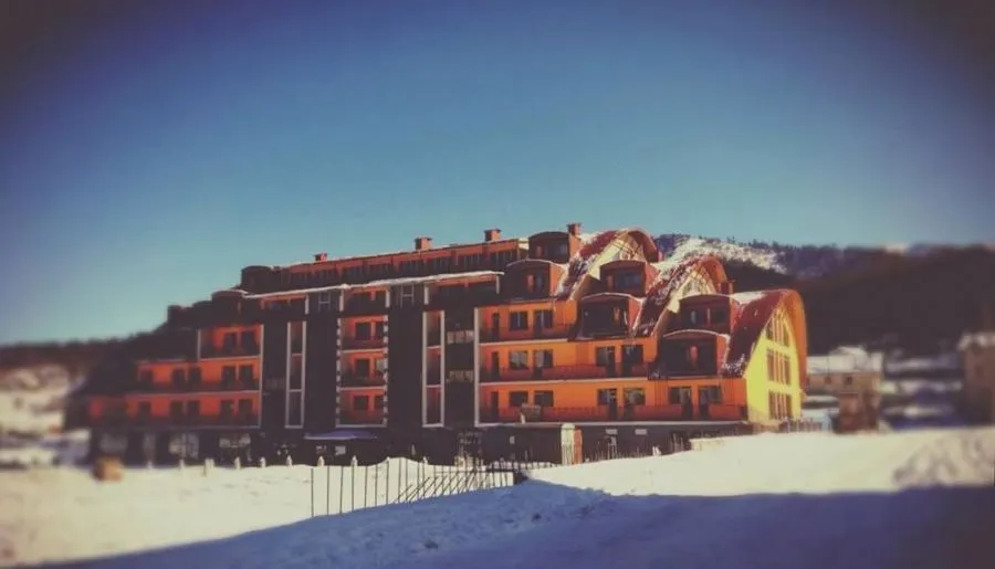 Snow Plaza — Photo 10