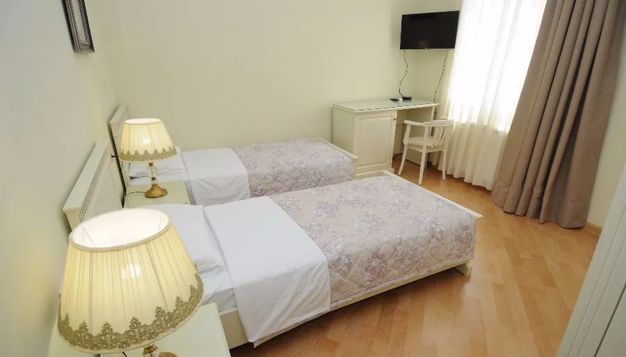 სასტუმრო ქრაუნ — ფოტო 6