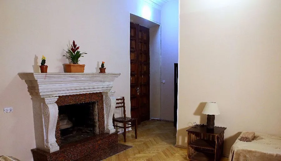 ვინტაჟ გესთ ჰაუზი — ფოტო 14