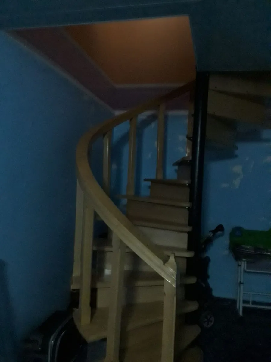 KARATI — Photo 1