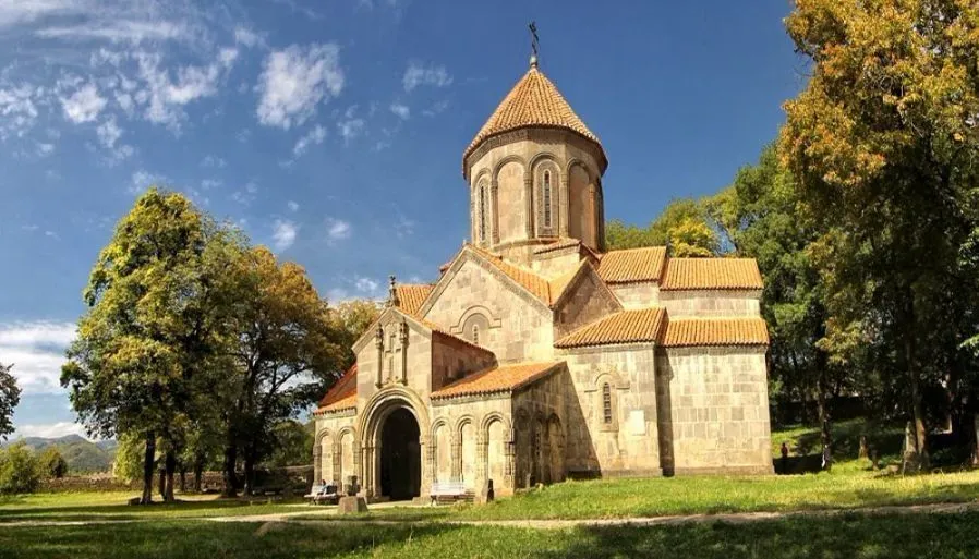 მანგლისი — ფოტო 3