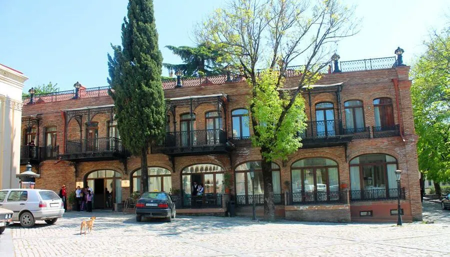 RCHEULI PIROSMANI — Photo 10
