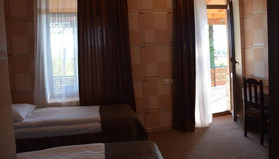 Wine house & L'Auberge Dadianebi — Photo 36