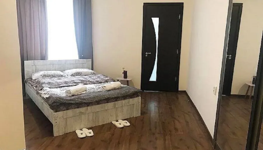 Apartment on Asatiani — Photo 5