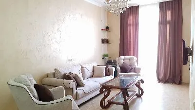 ნაირას ბინა ჭავჭავაძეზე